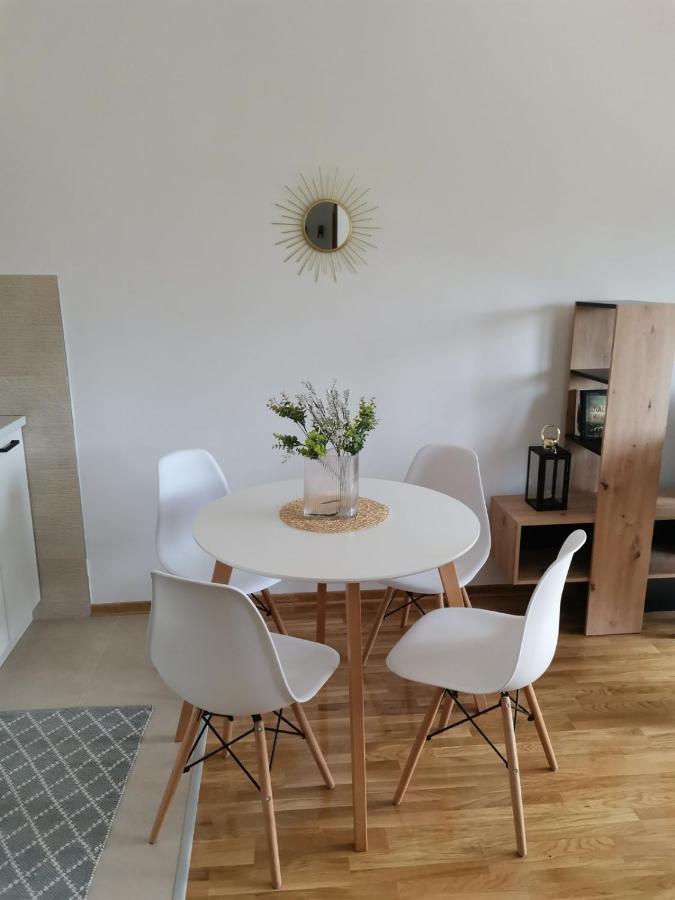 Apartman Kardas Vrnjačka Banja Exterior foto