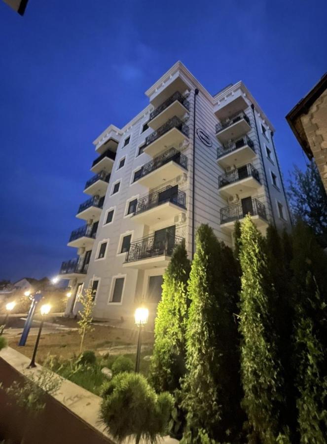 Apartman Kardas Vrnjačka Banja Exterior foto