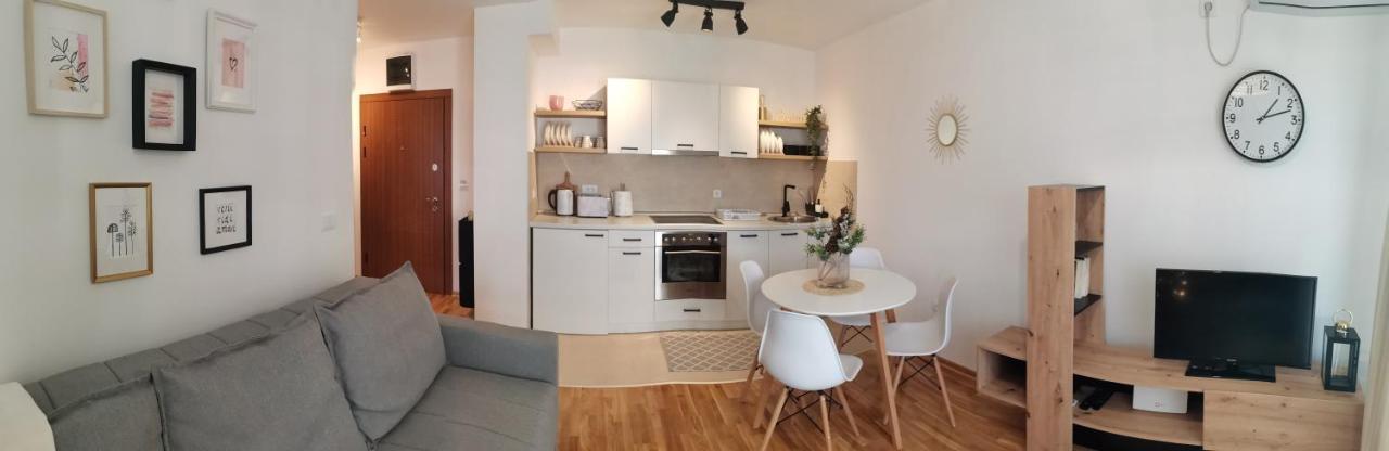 Apartman Kardas Vrnjačka Banja Exterior foto